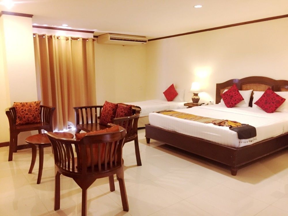 Phuphaya Resort Pattaya Ngoại thất bức ảnh