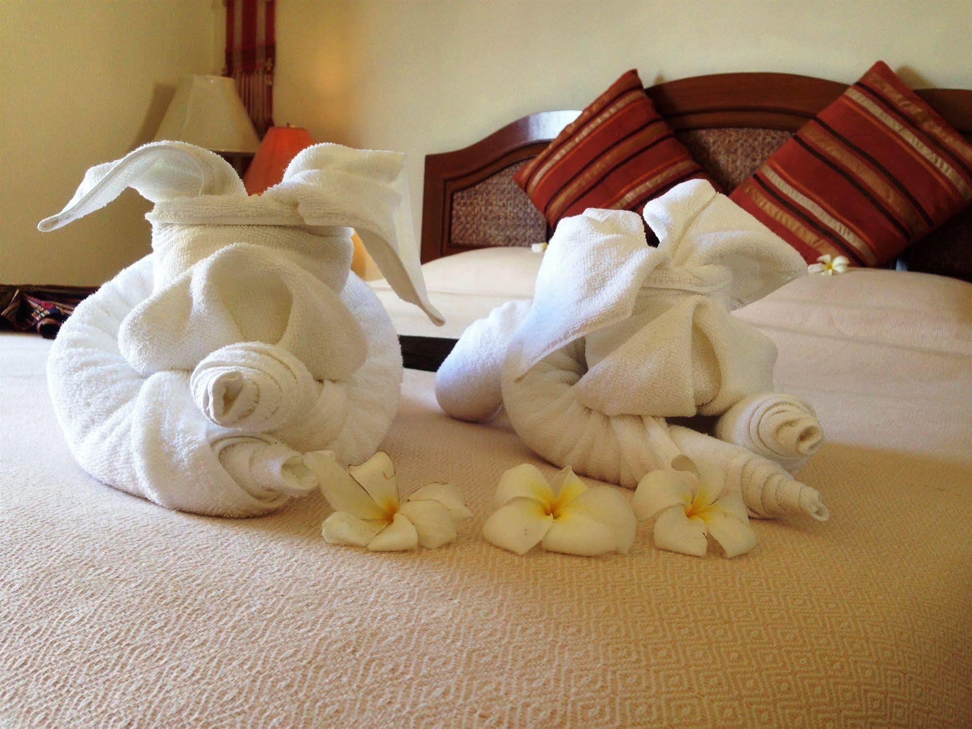 Phuphaya Resort Pattaya Ngoại thất bức ảnh